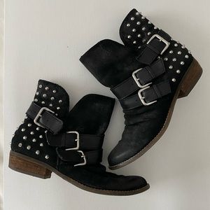 Dolce Vita Black Suede Studded Flat Boots Booties